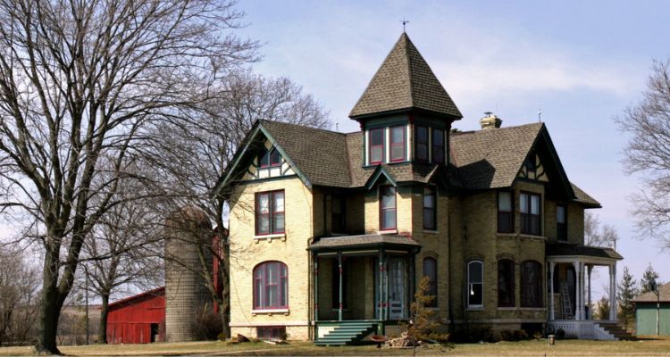 How to Flip a Historical Home