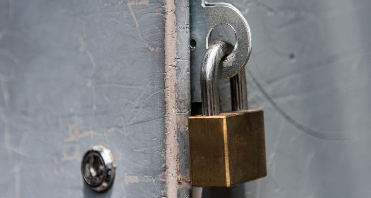 Keeping Your Home Safe During a Showing